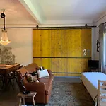 Loft - Casinha A Porta *